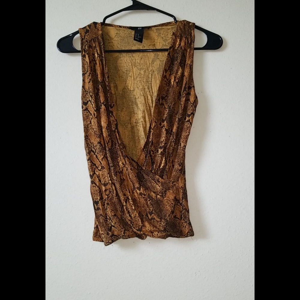 H&M Snakeskin Drape Top - Picture 7 of 9